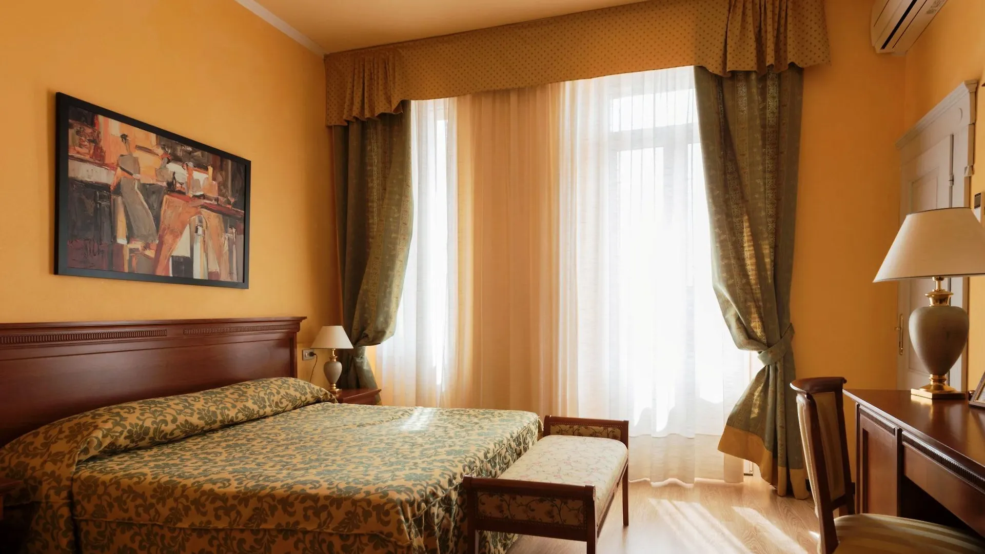 Hotel Maderno Toscolano Maderno 4*,