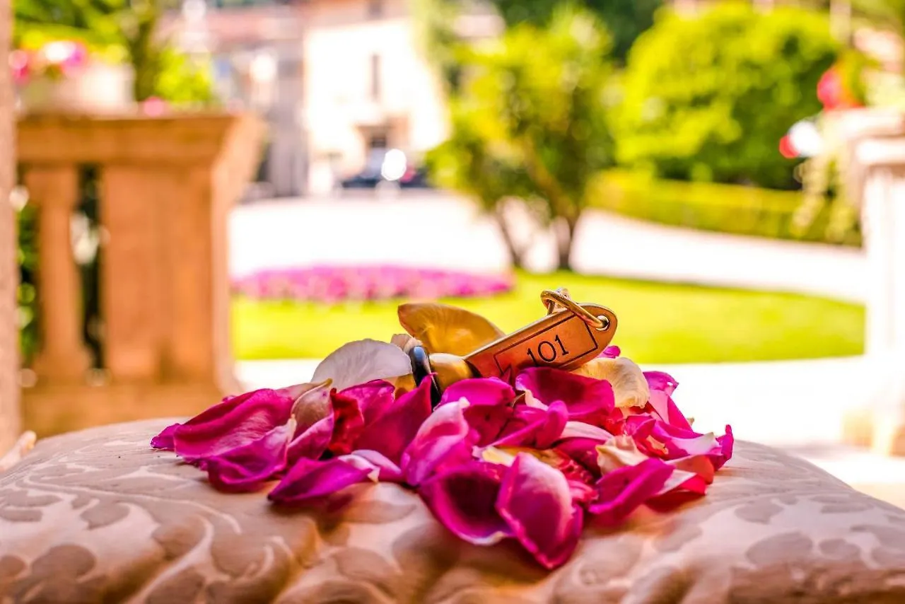 Hotel Maderno Toscolano Maderno