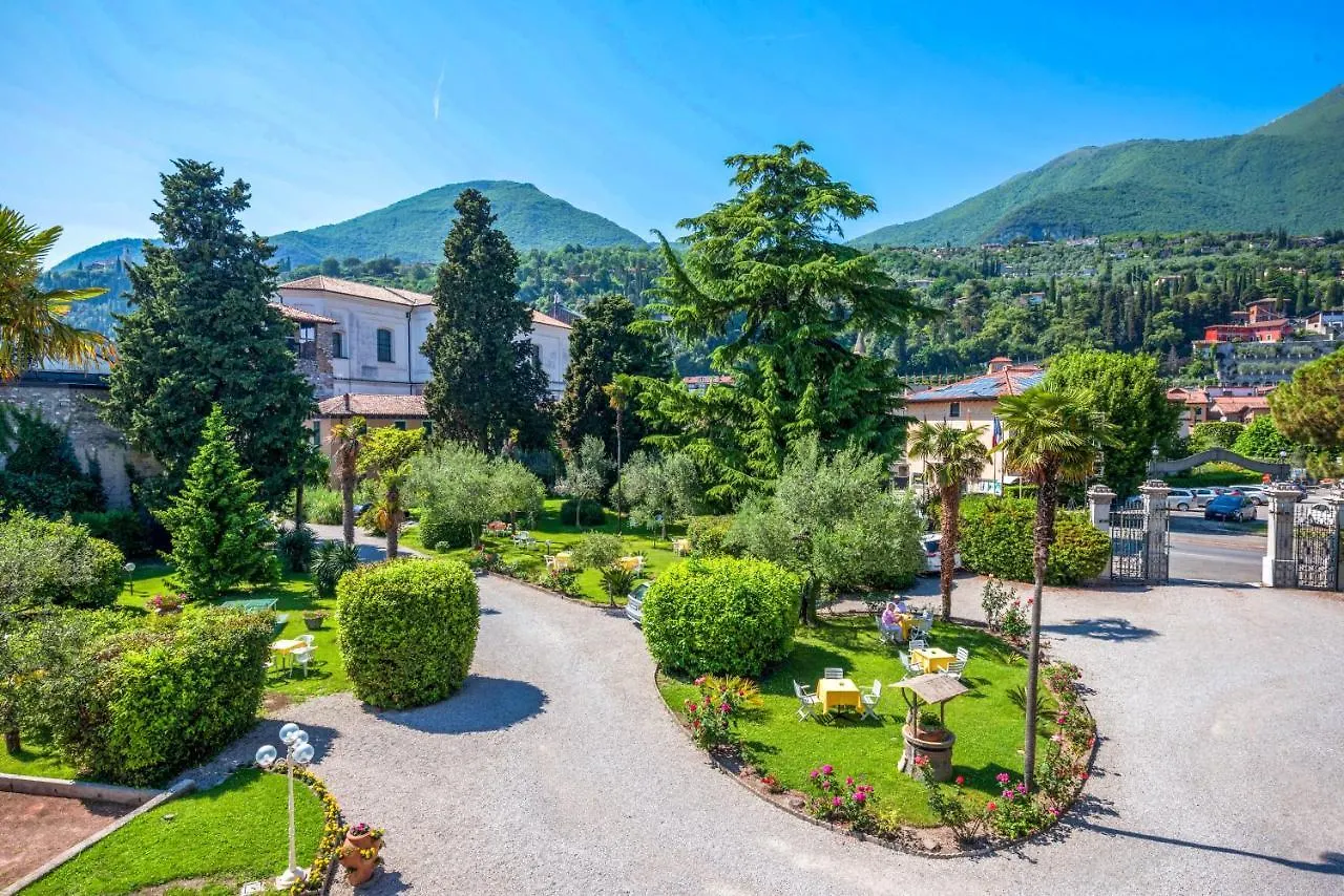 Hotel Maderno Toscolano Maderno 4*,