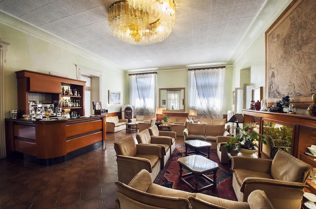 Hotel Maderno Toscolano Maderno