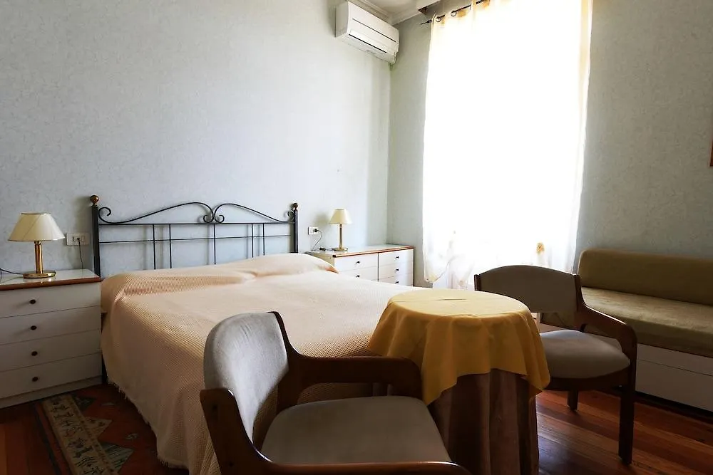 ****  Hotel Maderno Toscolano Maderno Italy