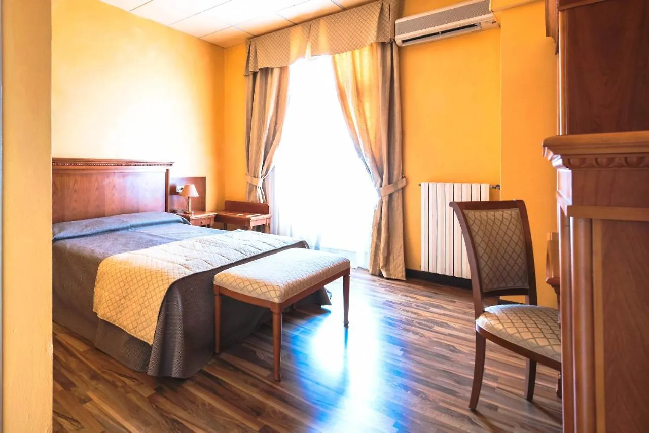 Hotel Maderno Toscolano Maderno